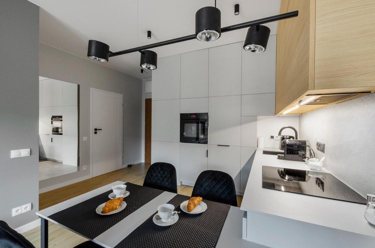 Apartament Manufaktura Centrum Z Klimatyzacja Łódź Dış mekan fotoğraf